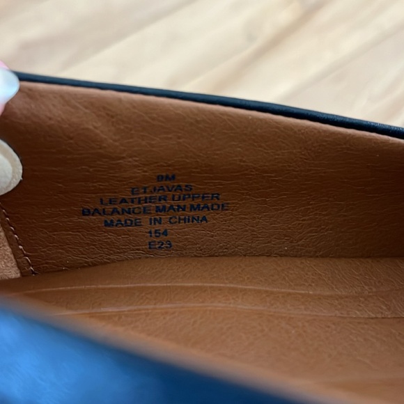 NWOT Earth Java Black Leather Loafers Size 9m - Picture 8 of 9